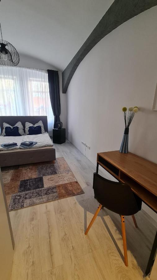 Apartment Near Congress Centre I. Praga Esterno foto